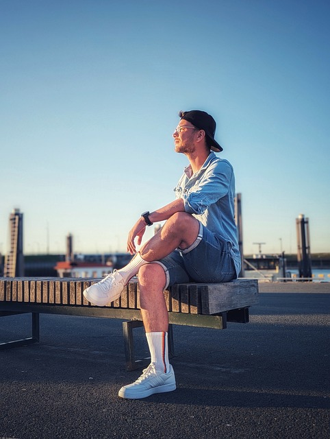 虽有布克和 虽有布克和