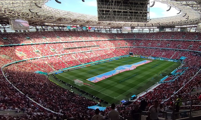 詹姆斯持续 詹姆斯持续